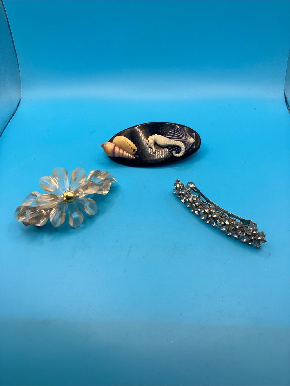 lot of 3 hair barrettes Vintage
- Unbranded